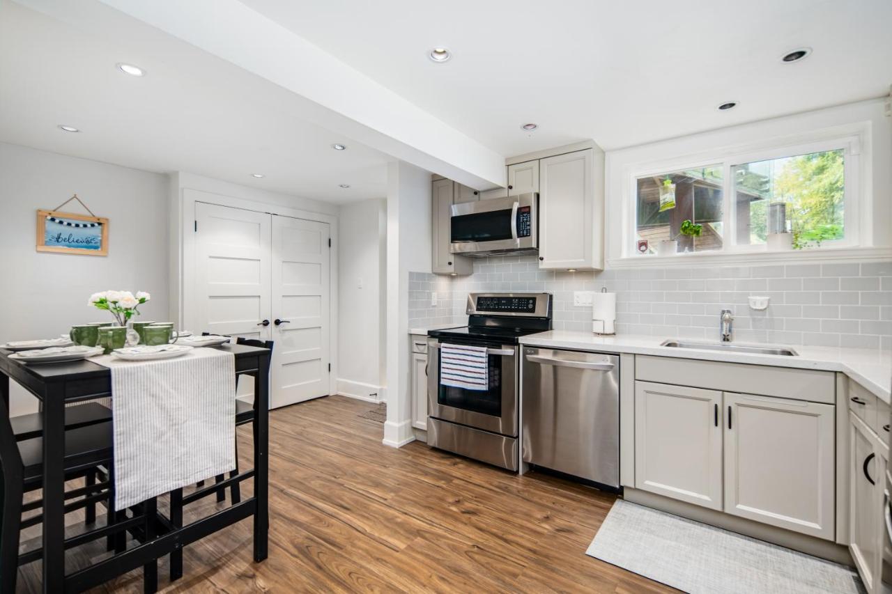 Gorgeous 4 Bedroom Garden Level Suite At Vancouver West & Ubc Zewnętrze zdjęcie