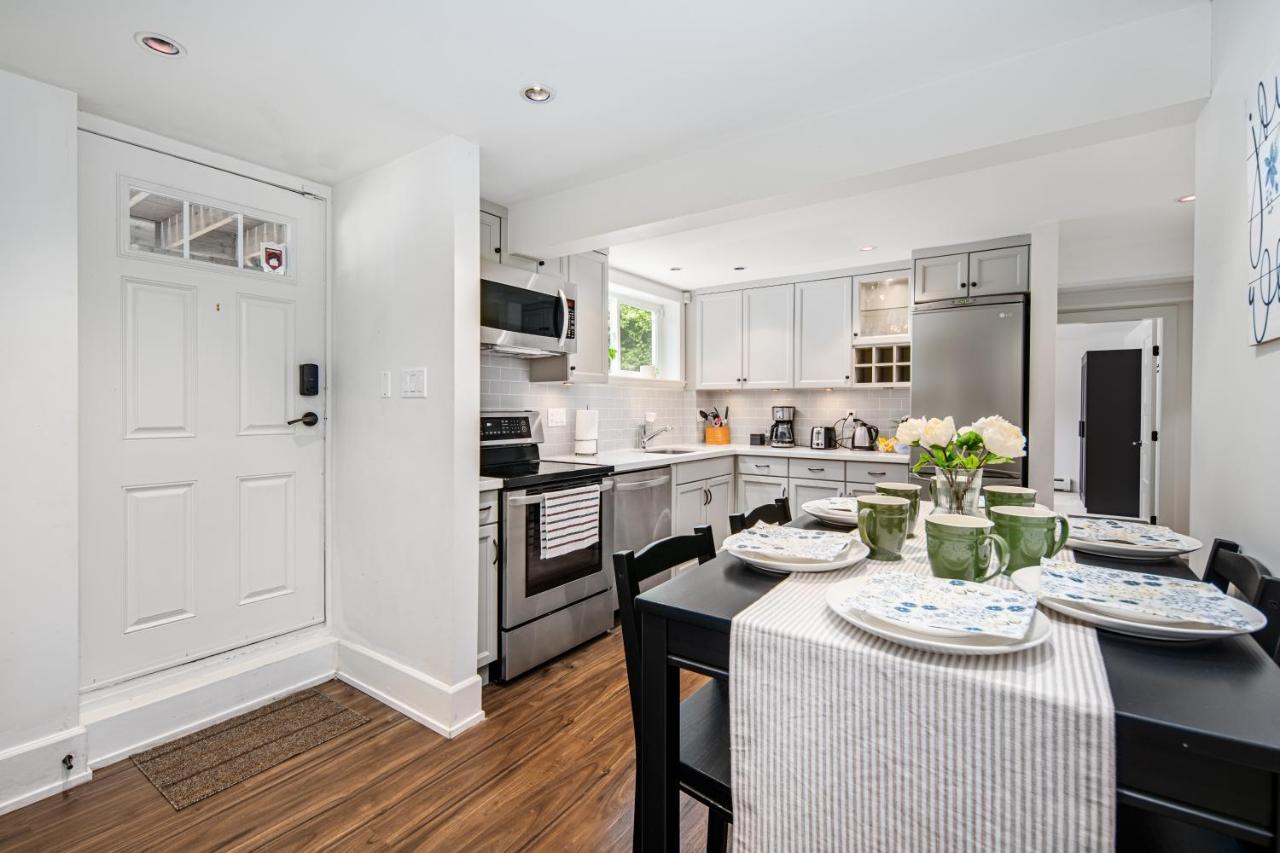 Gorgeous 4 Bedroom Garden Level Suite At Vancouver West & Ubc Zewnętrze zdjęcie